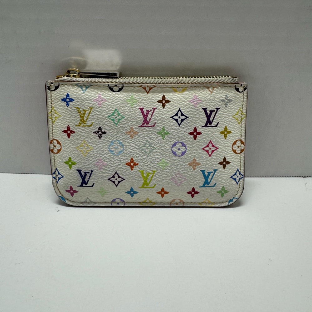 100% Authentic Louis Vuitton Monogram Multicolor Key Pouch White Litchi